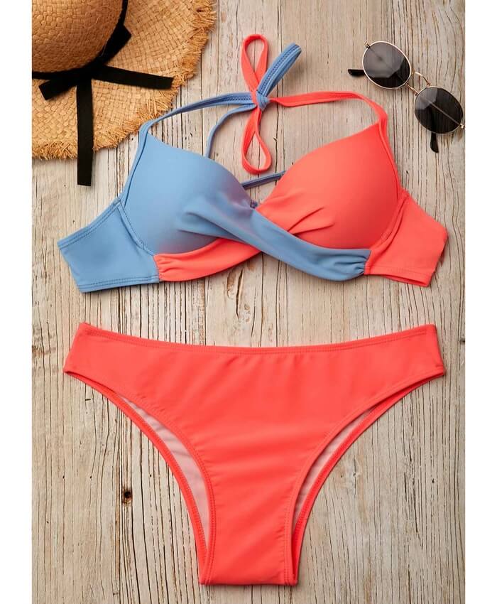 Halter Color Block Twist Front Bikini Set